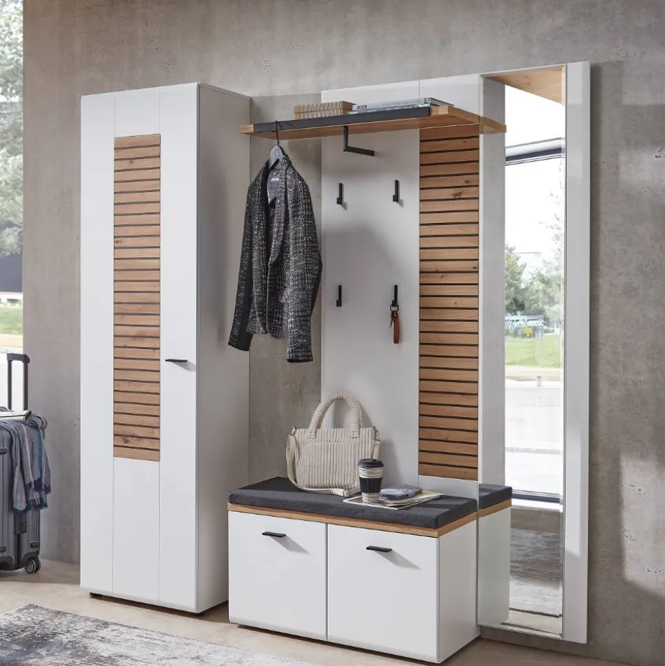 Flurgarderobe Luzie