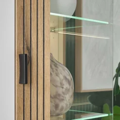 Schrank Vitrine Saladd